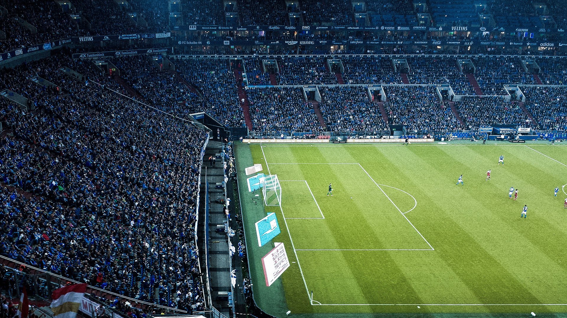 利物浦欧冠逐步逼近，目标盾牌在望